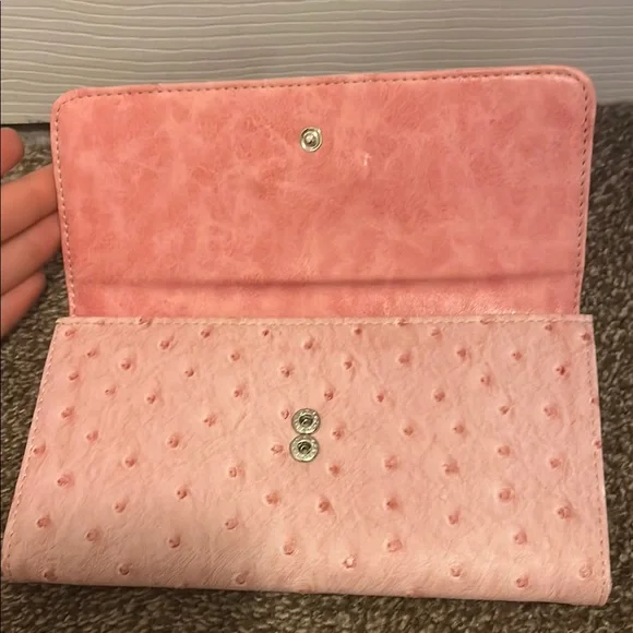 Prada Pink Wallet - Picture 3 of 5